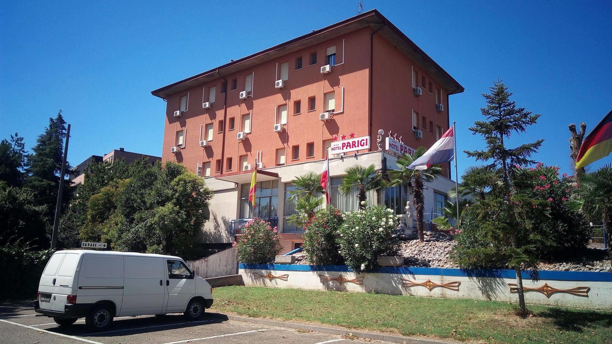 Hotel Parigi Castel San Pietro Terme Exteriér fotografie